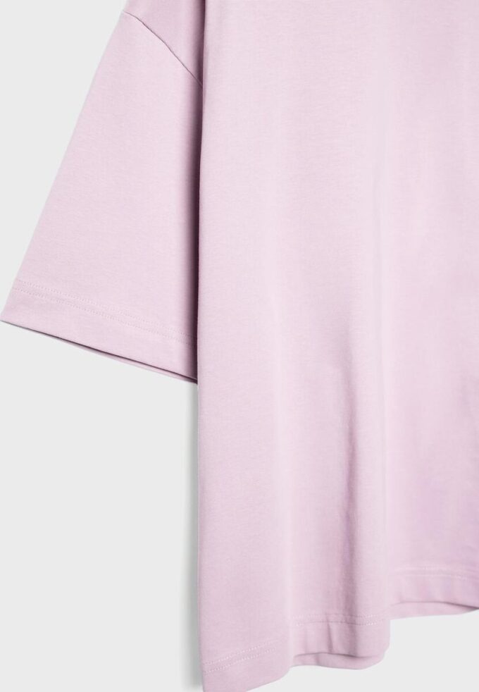 Oversize-T-Shirt mit kurzen Ärmeln Oversize-T-Shirt mit kurzen Ärmeln