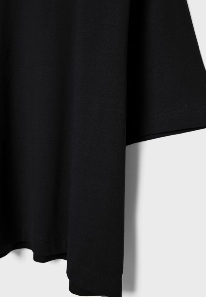 Oversize-T-Shirt mit kurzen Ärmeln