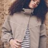 Oversize-T-Shirt mit langen Ärmeln und Streifenmuster Oversize-T-Shirt mit langen Ärmeln und Streifenmuster