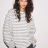 Oversize-T-Shirt mit langen Ärmeln und Streifenmuster Oversize-T-Shirt mit langen Ärmeln und Streifenmuster