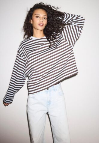 Oversize-T-Shirt mit langen Ärmeln und Streifenmuster