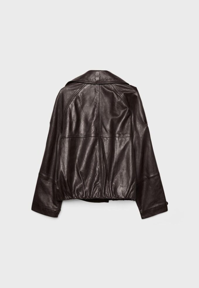 Oversize-Trenchcoat aus 100 % Leder Oversize-Trenchcoat aus 100 % Leder