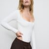 Polyamid-Body mit quadratischem Ausschnitt