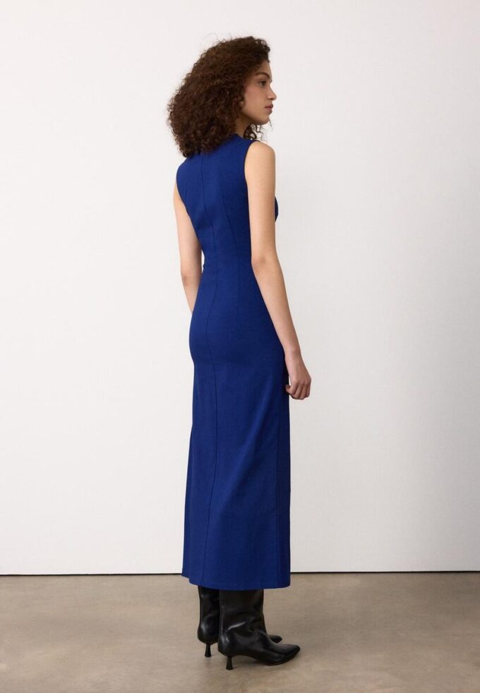 Ärmelloses Midi-Kleid aus Bengaline Ärmelloses Midi-Kleid aus Bengaline