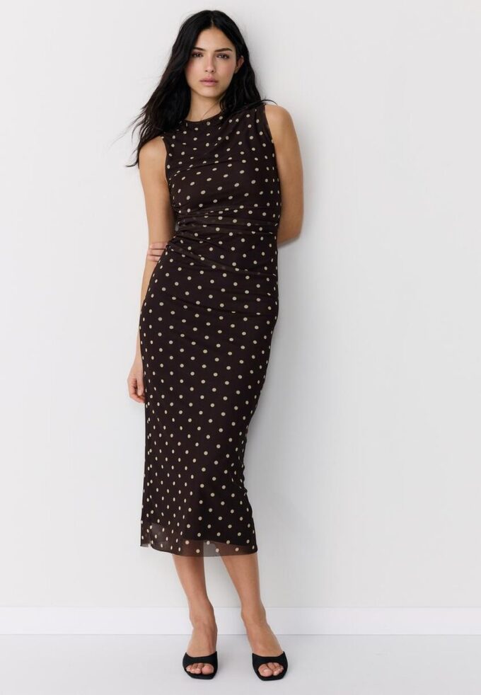 Ärmelloses Midikleid aus Tüll mit Polka-Dots Ärmelloses Midikleid aus Tüll mit Polka-Dots