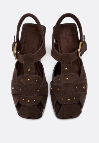 Sandalen aus Leder mit Nieten