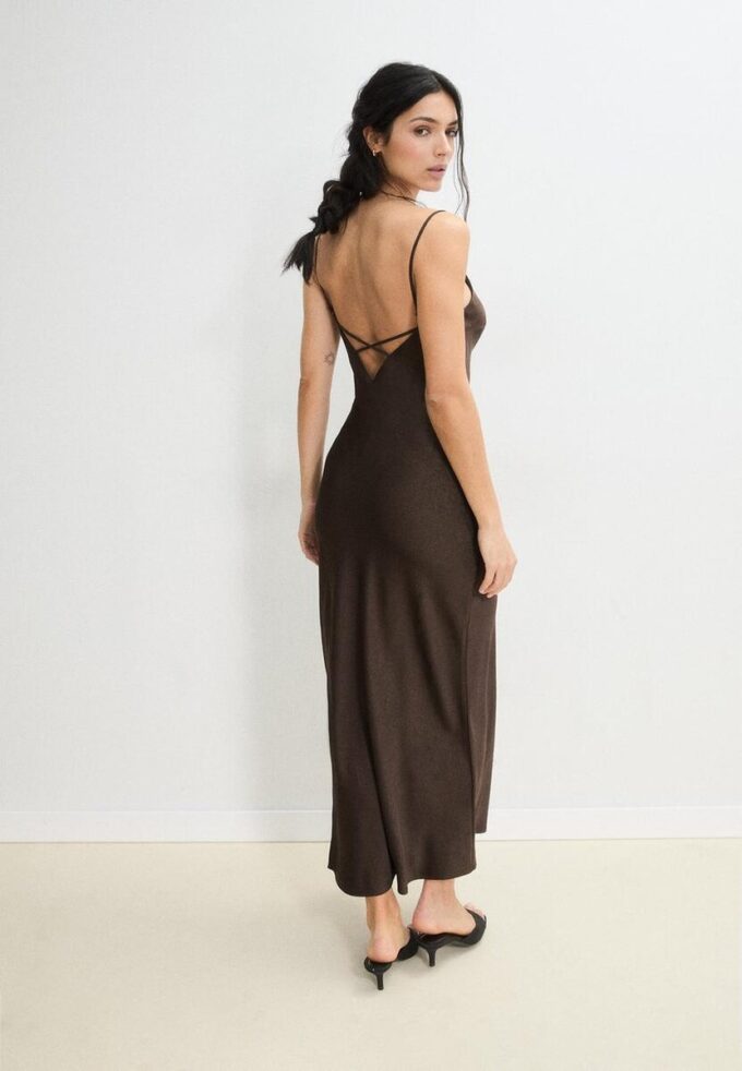 Satin-Midi-Kleid