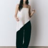 Satin-Oberteil mit asymmetrischem Saum