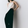 Satin-Oberteil mit asymmetrischem Saum