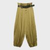 Satin-Sarouel-Hose mit Gürtel