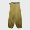 Satin-Sarouel-Hose mit Gürtel