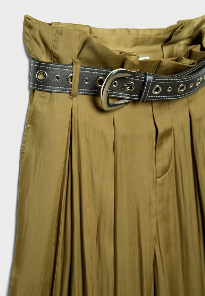 Satin-Sarouel-Hose mit Gürtel