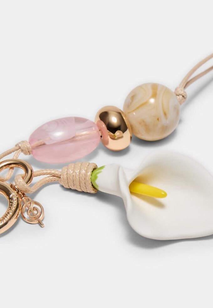 Schlüsselanhänger mit Calla-Lilie aus Perlen Schlüsselanhänger mit Calla-Lilie aus Perlen