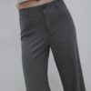 Schmal geschnittene gerade Hose