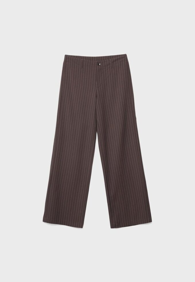 Schmal geschnittene gerade Hose