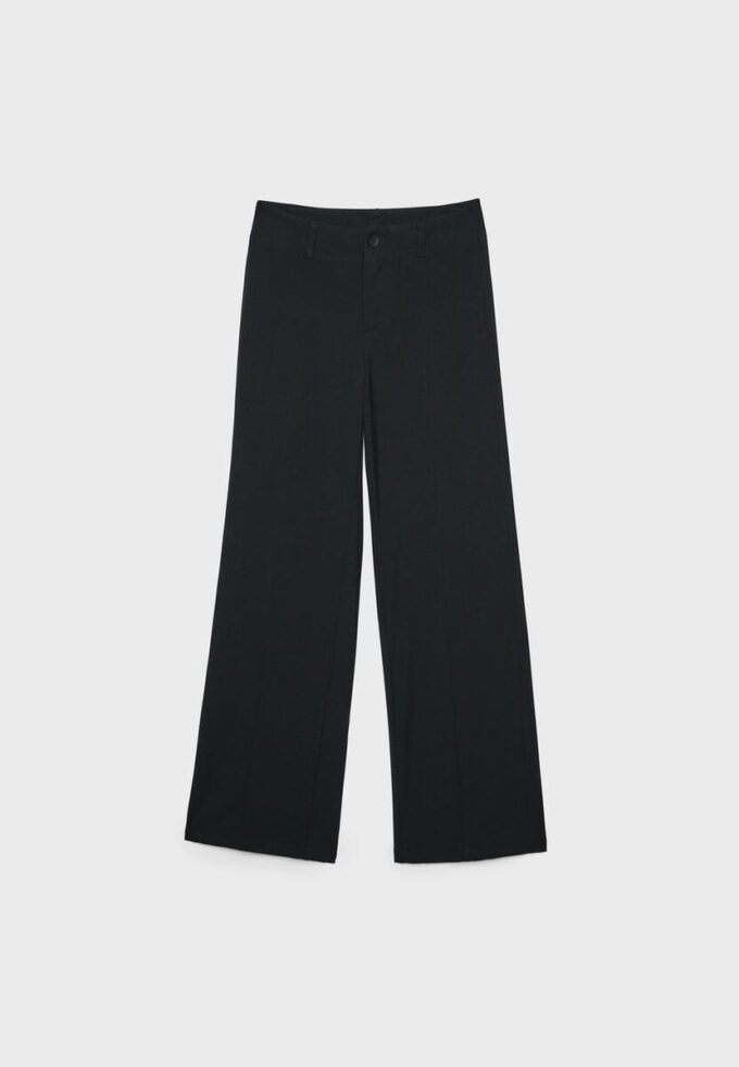 Schmal geschnittene gerade Hose