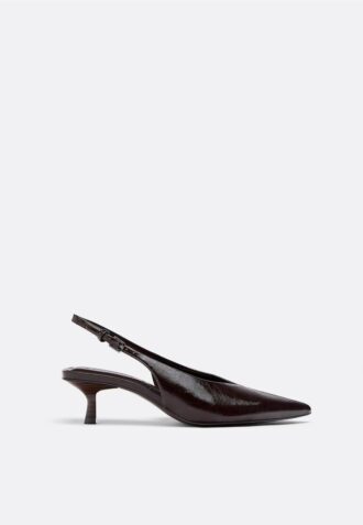 Schuhe mit V-Ausschnitt und Kitten-Absatz