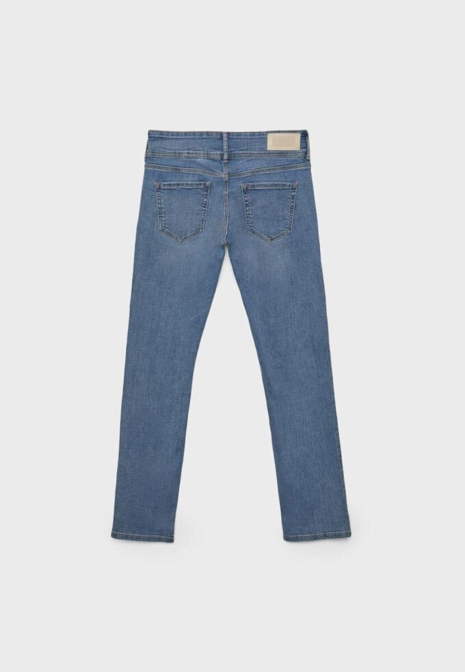 Slim-Fit-Jeans mit niedriger Leibhöhe Slim-Fit-Jeans mit niedriger Leibhöhe