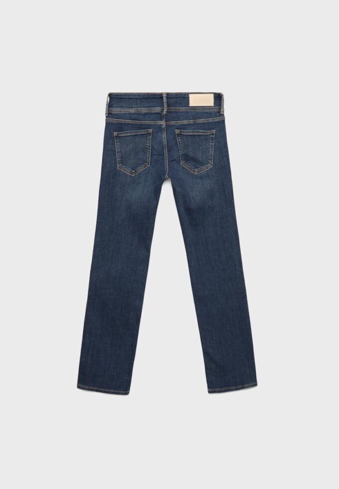 Slim-Fit-Jeans mit niedriger Leibhöhe Slim-Fit-Jeans mit niedriger Leibhöhe