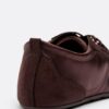 Sneaker mit feiner Satinsohle