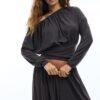 Soft Touch Asymmetrisches T-Shirt