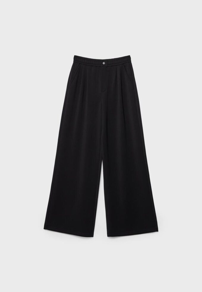 Soft Touch-Hose mit Abnähern Soft Touch-Hose mit Abnähern