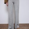 Soft Touch-Hose mit Schlag und Nahtdetail vorne