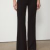 Soft Touch-Hose mit Schlag und Nahtdetail vorne