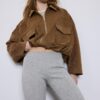 Soft Touch-Hose mit Schlag und Nahtdetail vorne