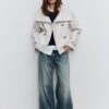 Soft Touch-Jacke mit Überkreuzverschluss und hohem Kragen Soft Touch-Jacke mit Überkreuzverschluss und hohem Kragen