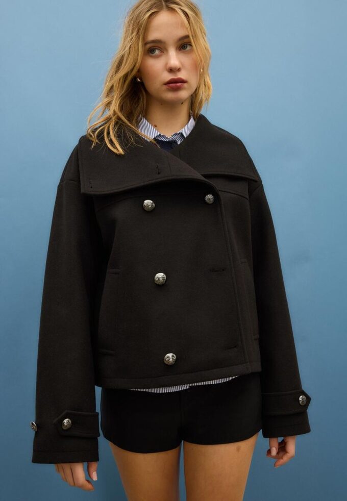 Soft Touch-Jacke mit Überkreuzverschluss und hohem Kragen Soft Touch-Jacke mit Überkreuzverschluss und hohem Kragen