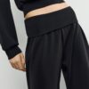 Soft Touch-Jogginghose im Ballon-Stil mit umgeschlagenem Bund Soft Touch-Jogginghose im Ballon-Stil mit umgeschlagenem Bund