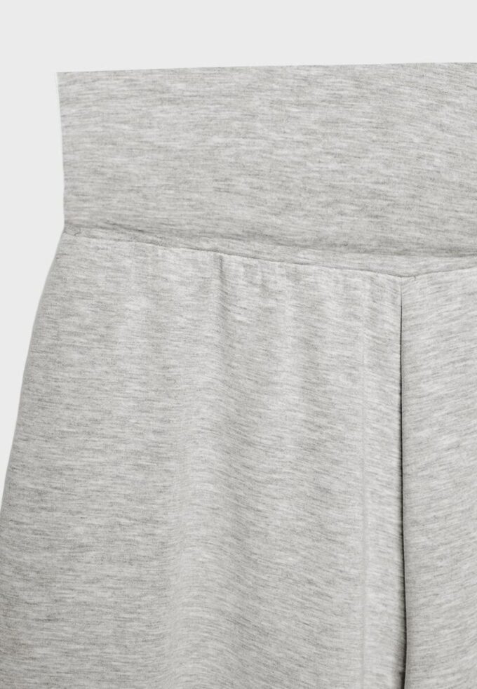 Soft Touch-Jogginghose im Ballon-Stil mit umgeschlagenem Bund Soft Touch-Jogginghose im Ballon-Stil mit umgeschlagenem Bund