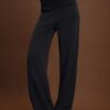 Soft Touch-Jogginghose mit geradem Bein und Biesen