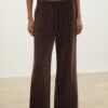 Soft Touch-Jogginghose mit Wide Leg und Nahtdetail vorne Soft Touch-Jogginghose mit Wide Leg und Nahtdetail vorne