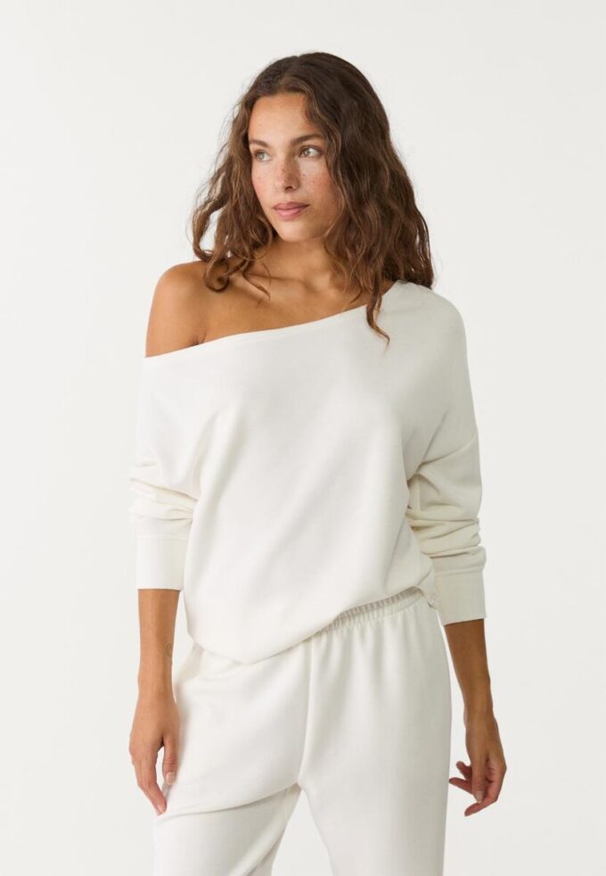 Soft Touch-Sweatshirt mit schulterfreiem Ausschnitt Soft Touch-Sweatshirt mit schulterfreiem Ausschnitt