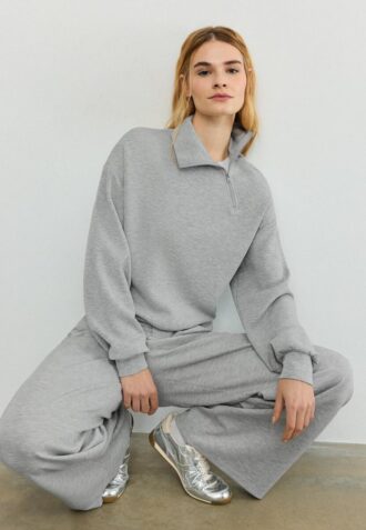 Soft Touch-Sweatshirt mit seitlichem Reißverschluss