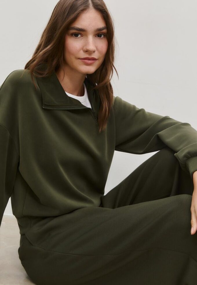 Soft Touch-Sweatshirt mit seitlichem Reißverschluss