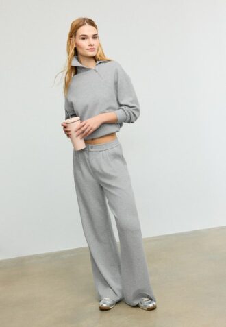 Soft Touch-Sweatshirt mit seitlichem Reißverschluss