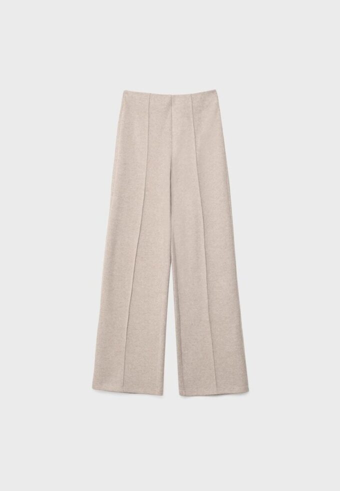 Strickhose mit Nahtdetails