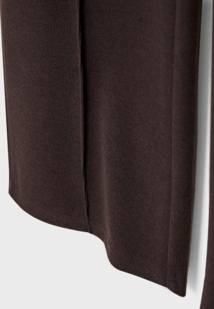 Strickhose mit Nahtdetails