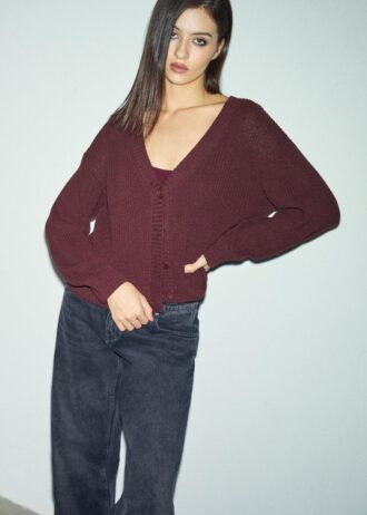 Strickjacke mit Knopfleiste