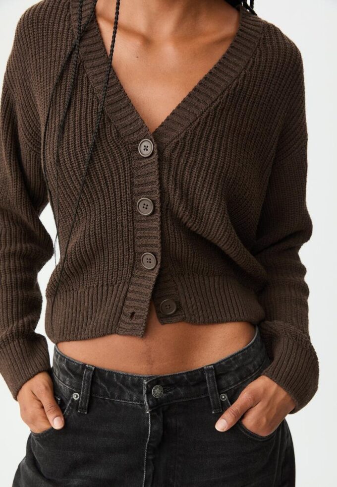 Strickjacke mit Knopfleiste