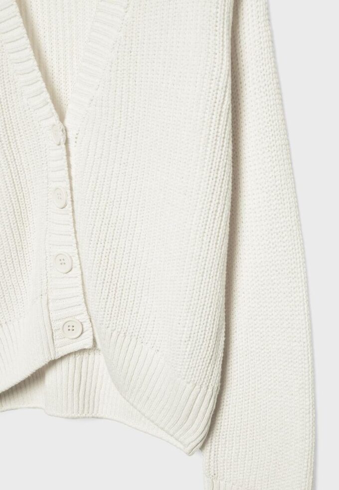Strickjacke mit Knopfleiste