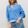 Strickpullover aus zwei Stoffen