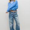 Strickpullover aus zwei Stoffen