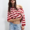 Strickpullover mit U-Boot-Ausschnitt Strickpullover mit U-Boot-Ausschnitt