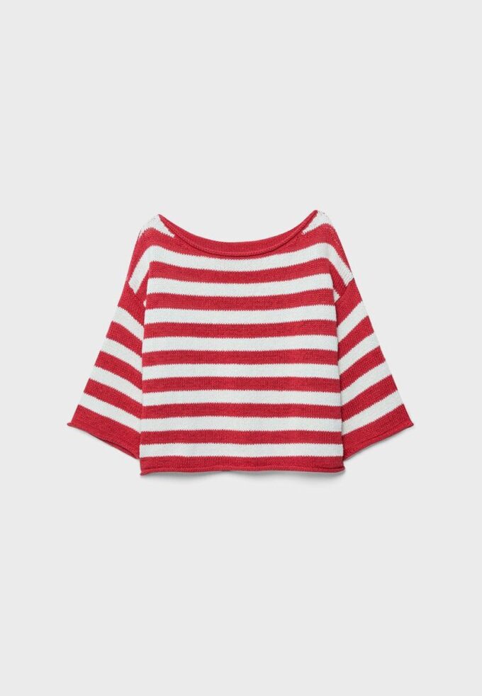 Strickpullover mit U-Boot-Ausschnitt Strickpullover mit U-Boot-Ausschnitt