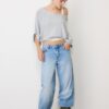Strickpullover mit U-Boot-Ausschnitt und Überlagerung