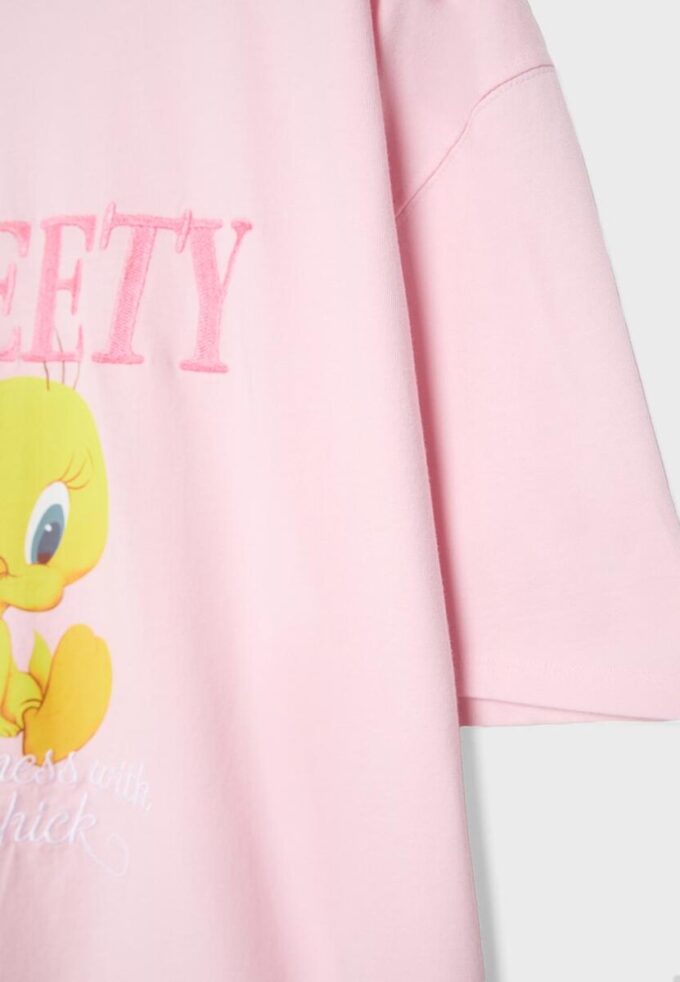 Sweety Kurzarm-T-Shirt mit Rundhalsausschnitt Sweety Kurzarm-T-Shirt mit Rundhalsausschnitt